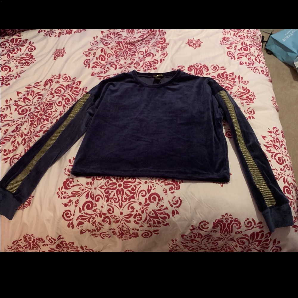 Velour Sweater - Picture 2 of 6